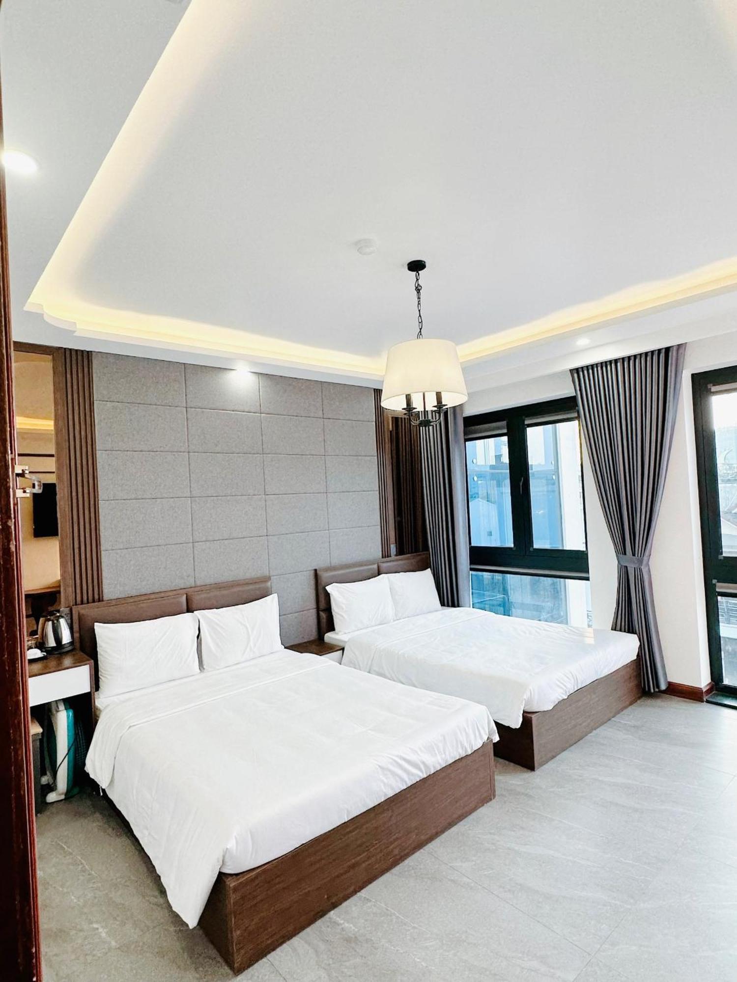 Sala Hotel Hue Exterior photo